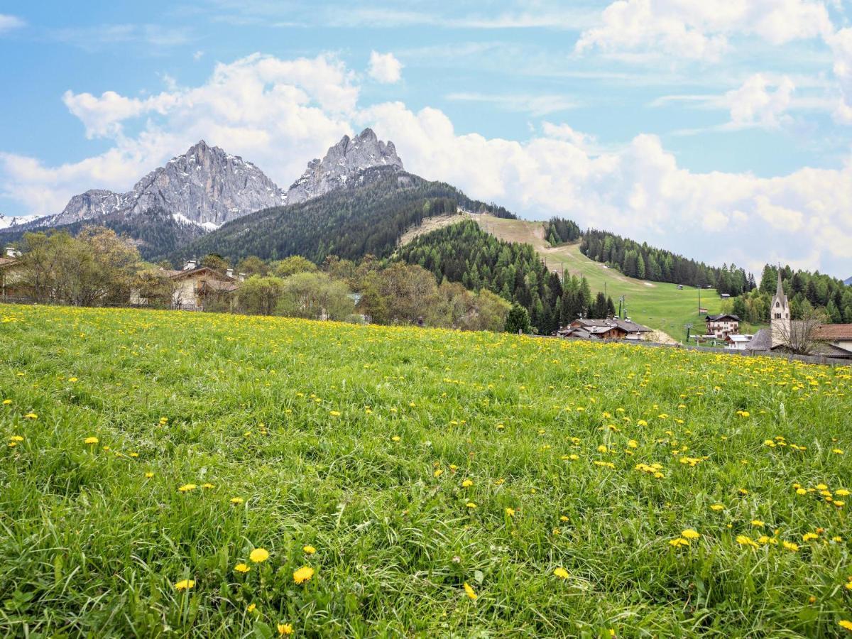 Ciasa Lino Aloch Apartment Pozza di Fassa Luaran gambar