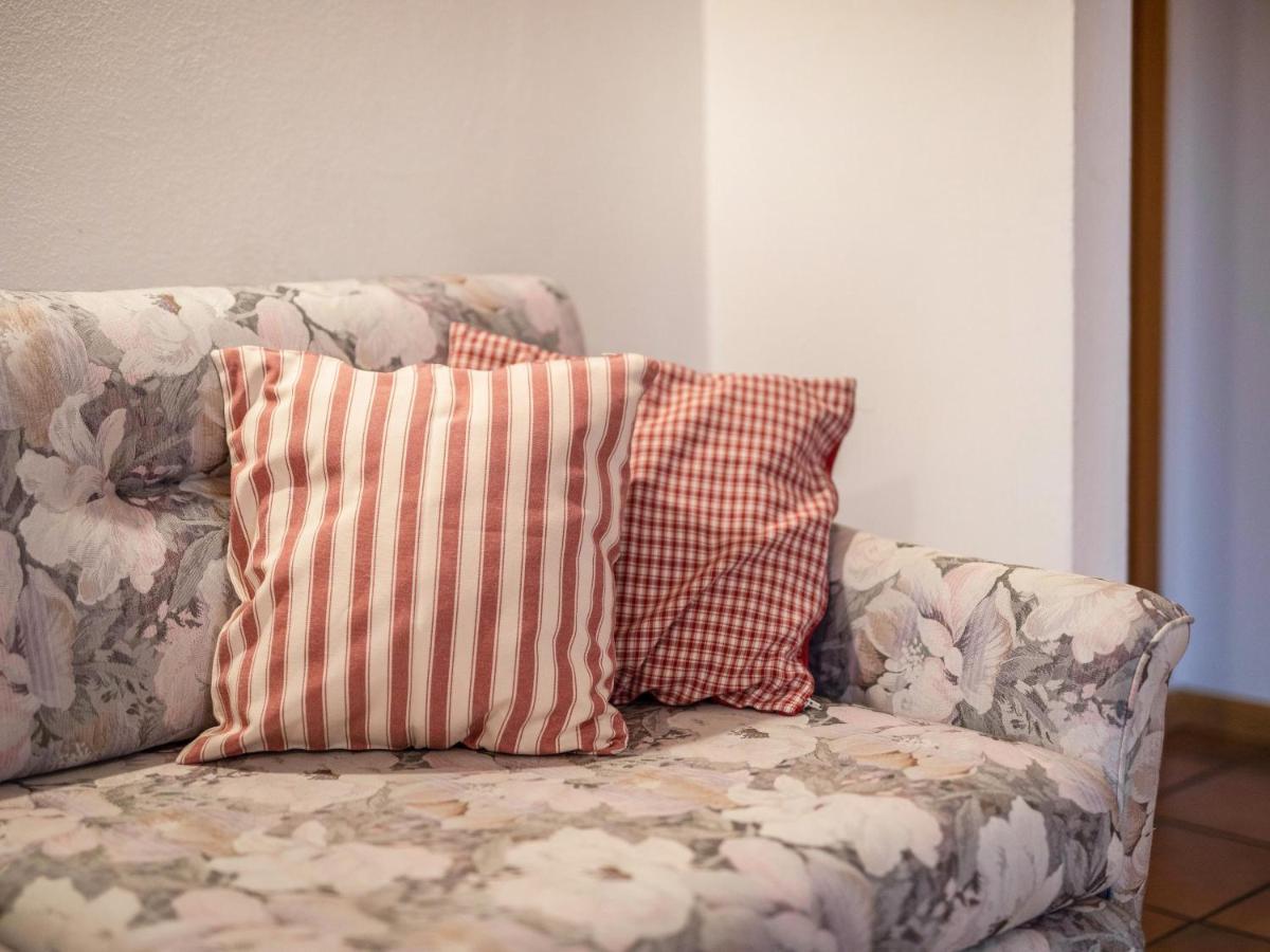 Ciasa Lino Aloch Apartment Pozza di Fassa Luaran gambar